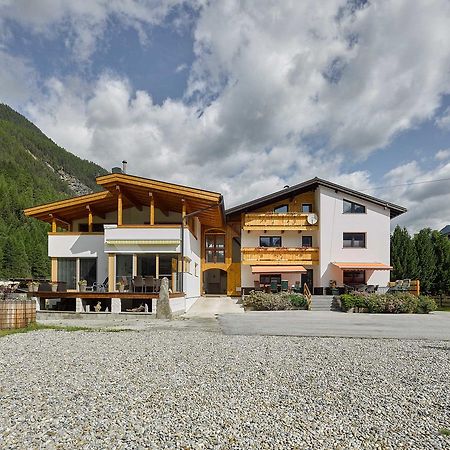 Vila Haus Frieda Längenfeld Exteriér fotografie