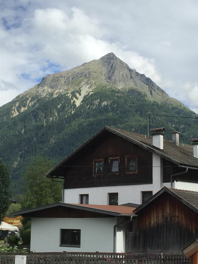 Vila Haus Frieda Längenfeld Exteriér fotografie